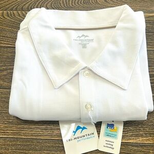 Men’s white collard‎ polo/golf shirt